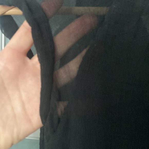 YIGAL AZROUEL black silk taffeta top size 4 - Picture 4 of 10